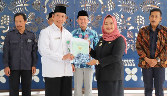 "Hibah tanah Pemkab Sleman Untuk Pusat Layanan Haji dan Umroh Terpadu