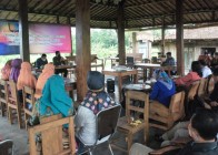 Komunikasi politik lintas partai…