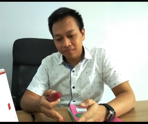dr Adhi Sukses Mewujudkan Cita-Cita Sang Ibundanya 