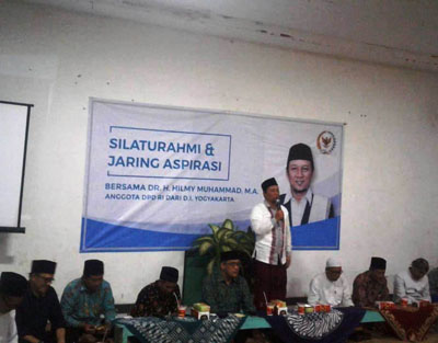 Gus Hilmy: Tidak Ada Alasan Menolak Jenazah Covid-19