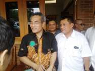 Pecah Kongsi Halim Memilih Dengan…