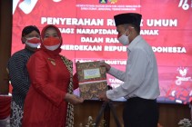 Bupati Sleman Simbolis Serahkan…
