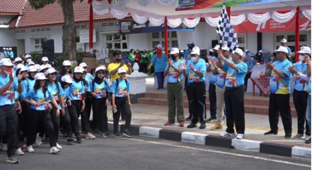 Hari Olahraga Nasional 2022 Kabupaten Sleman  Gelar Jalan Santai