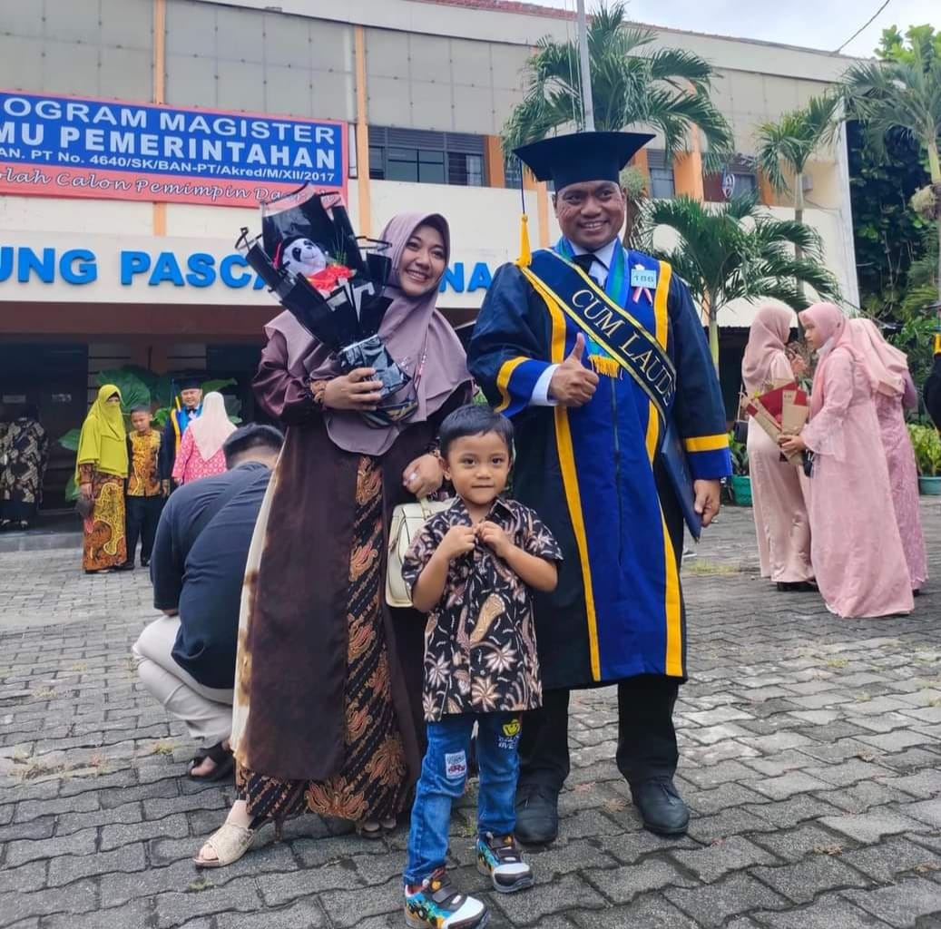 Reno Candra Sangaji, S.IP Lurah Condongcatur, Raih Gelar S2 Magister Ilmu Pemerintahan