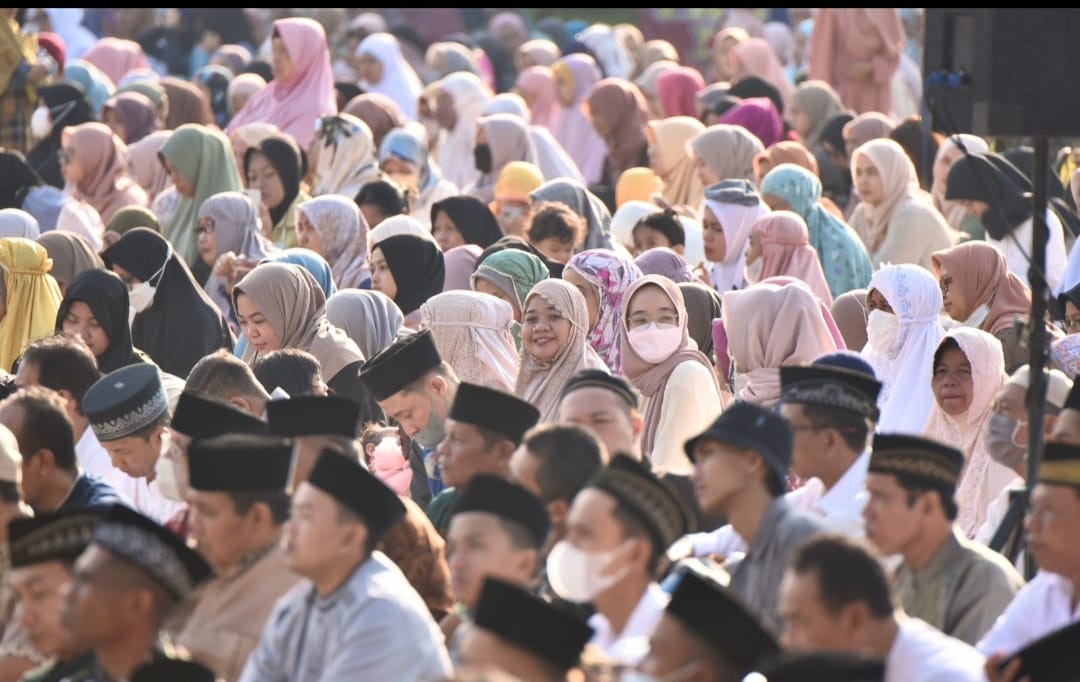 BUPATI SLEMAN LAKUKAN SHOLAT IDUL FITRI HARI JUMAT WAKIL  BUPATI SABTU  22  APRIL  2023 