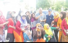 Peringati Hari Ibu Pemkal nogotirto…