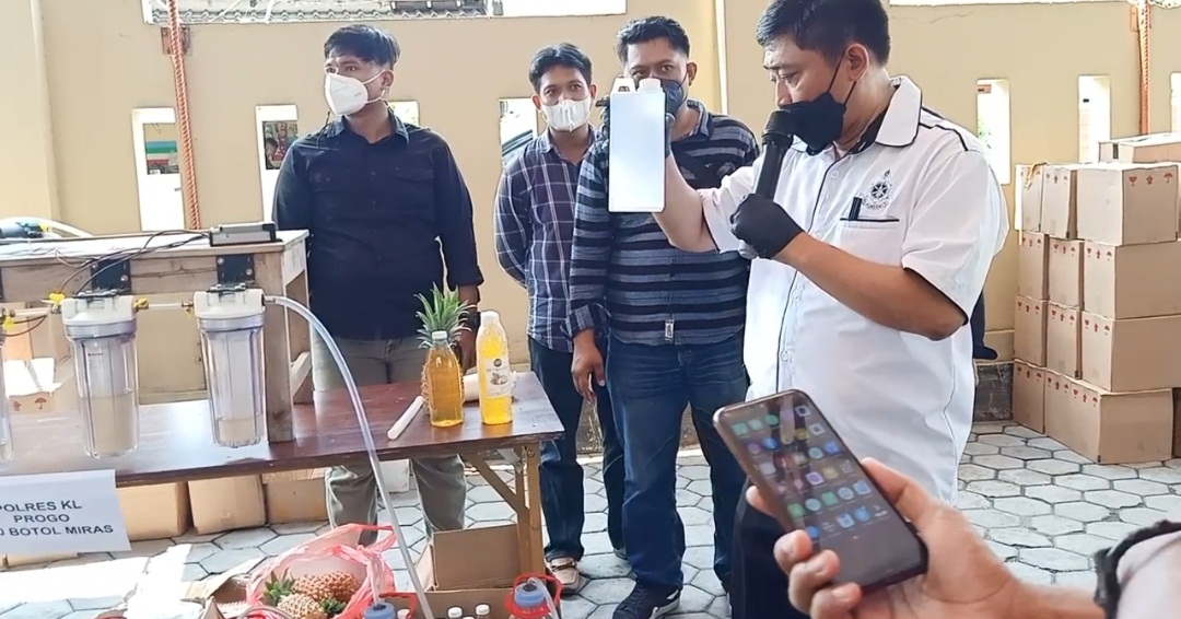 Polda DIY Gulung Industry Rumahan Ciu Oplosan Rasa Nanas di Kulon Progo