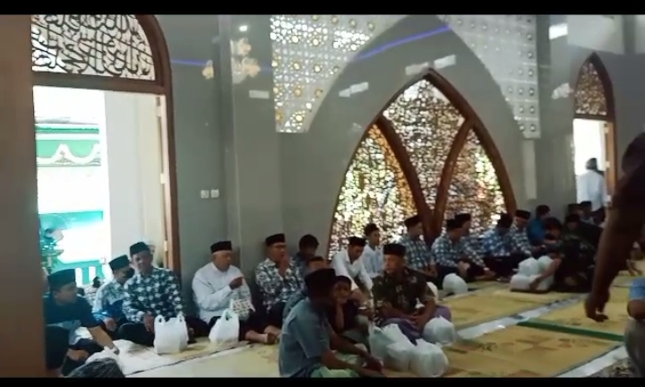 GOTONG ROYONG DAN BANTUAN AKHIRNYA SELESIKAN REVITALISASI MASJID JAMI’ AL-JIHAD SENDANGMULYO MINGGIR  SLEMAN  2023