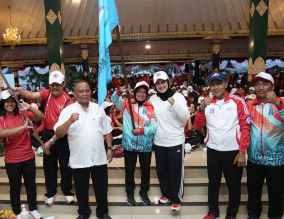 Pemkab Sleman Lepas Atlet dan Ofisial yang Akan Berlaga di PORDA XVII dan PEPARDA IV DIY 2025