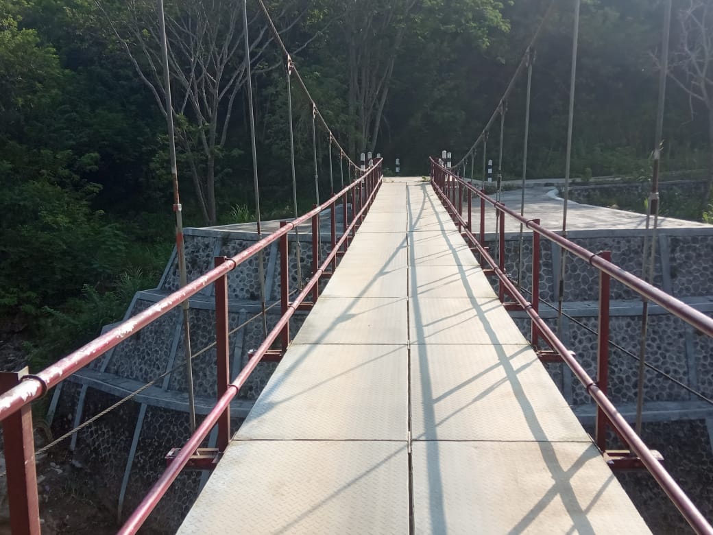 View Kawasan Jembatan  Gantung Wanagama  Gunungkidul 