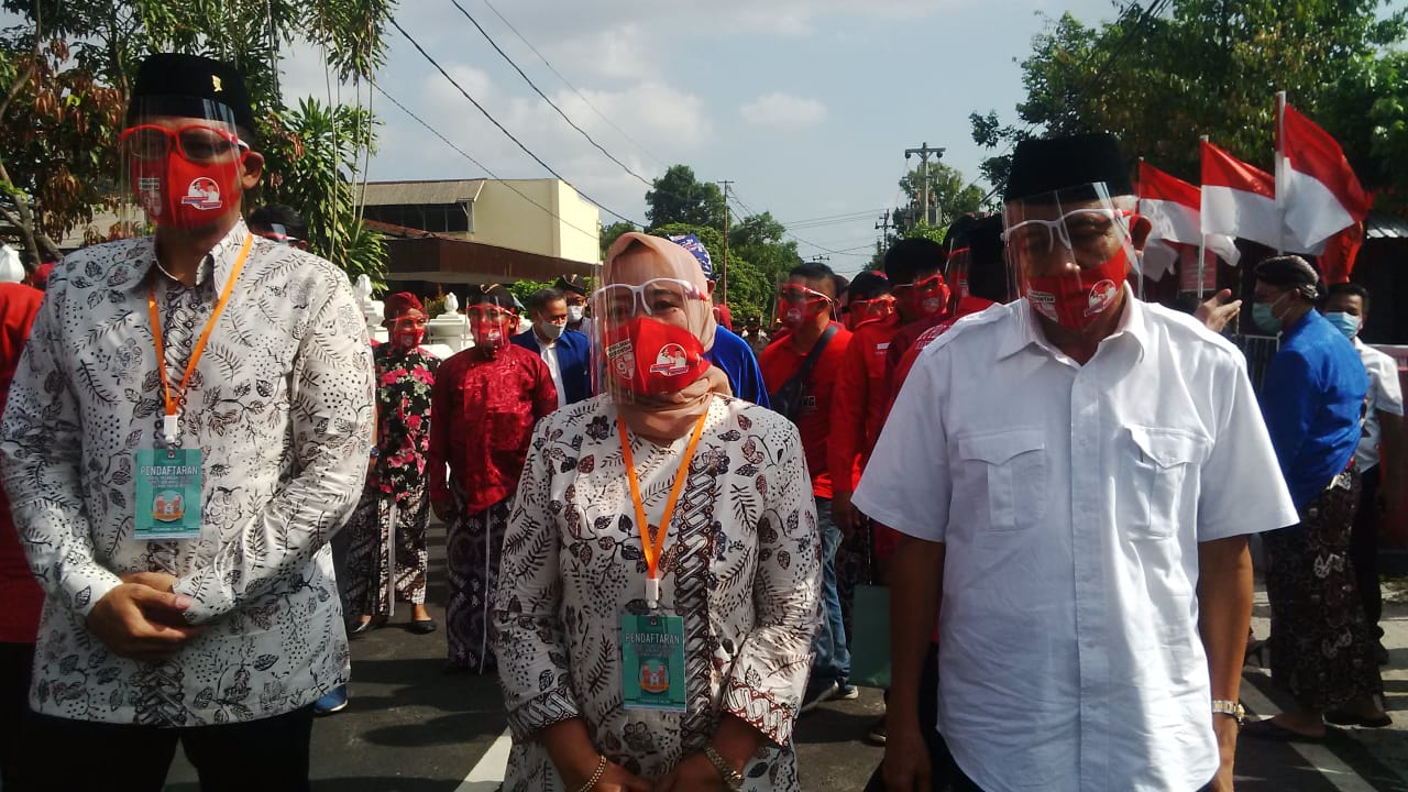 Paslon Bupati- Wakil Bupati Sleman Kustini-Danang Maharsa Ikuti Proses Pendaftaran 