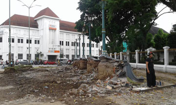 REVITALISASI  KAWASAN MALIOBORO TAHAP KEDUA 2017 DIKEBUT 