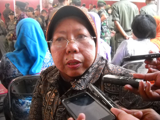 Rismaharini Walikota Surabaya  Hadiri Syawalan Bersama Di Balaikota Yogyakarta