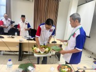 PWMOI BABAR TUMPENG DALAM PENGUKUHAN…