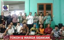 Warga Padukuhan Sidakan Banaran…