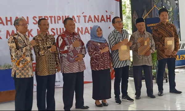 Pemkab Sleman Menerima 204 Sertifikat Hak Milik Kasultanan Tahun 2024