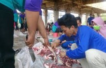 MAN I Yogya baksos bagikan daging…