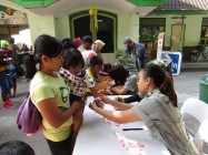 ATASI ANAK HILANG PENGUNJUNG GL…