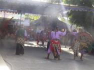 Danais untuk jatilan cair berlanjut…