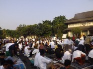 Kotbah Idul Fitri 2015 JEC "H.…