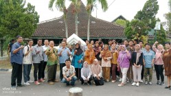 Dosen Dani Ramli Ultah 62 Lepas…