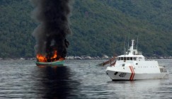 TNI AL Hancurkan Kapal ilegal fishing…