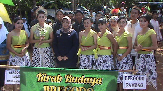 Bupati Gunungkidul "Badingah "Yang Untung Jangan Pemborong Masyarakat Harus Padat Karya Terlibat Langsung