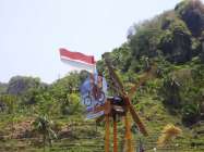 Lagu gambang suling keluar dari…