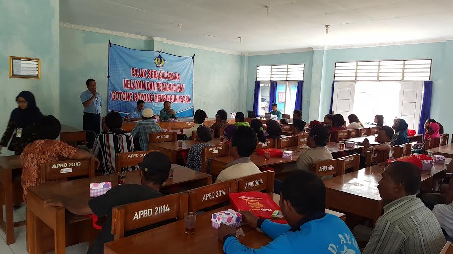 Kpp Sambangi Para Nelayan Pantai Sadeng 