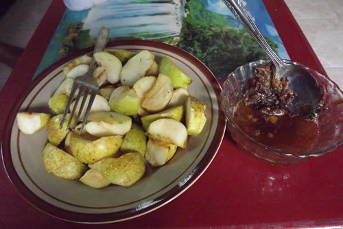 Tips menjaga stamina tubuh dengan minum madu lanceng 