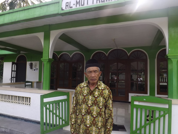 Jauhkan Dari Riba Bapak Sambyah Ini Bikin Koperasi Masjid 