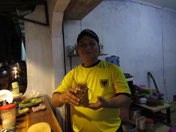 HANGAT  DAN SEHAT MINUMAN KHAS  TRADISIONAL OMAH  WEDANG BLANGKON.