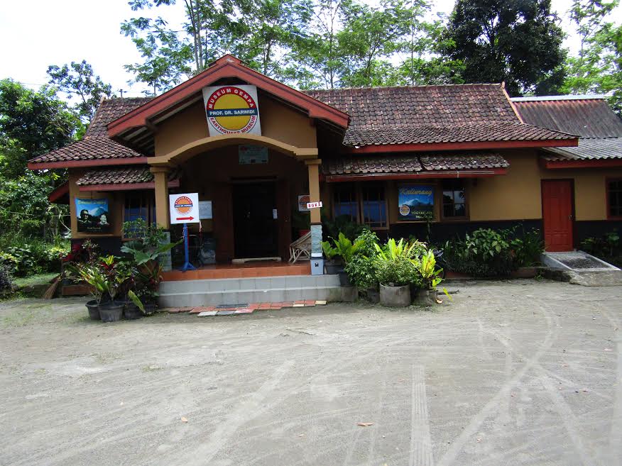 MUSEGA PROF.DR  SARWIDI , WISATA EDUKASI KEGEMPAAN 