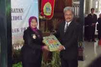 SERAH TERIMA JABATAN BUPATI GUNUNGKIDUL…