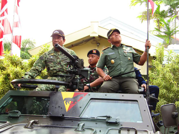 PAMERAN ALUTSISTA INDEPENDENCE  DAY MILITARY EXPO 2016 TUMBUHKAN  SEMANGAT  NASIONALISME DAN CINTA TANAH AIR