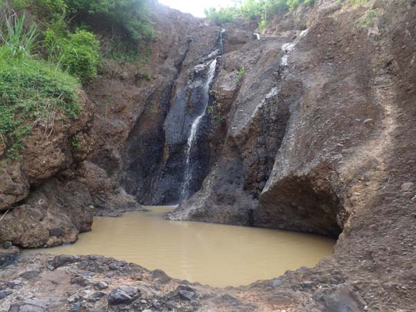 Memasuki musim penghujan air terjun banyubibo "debitnya gede"