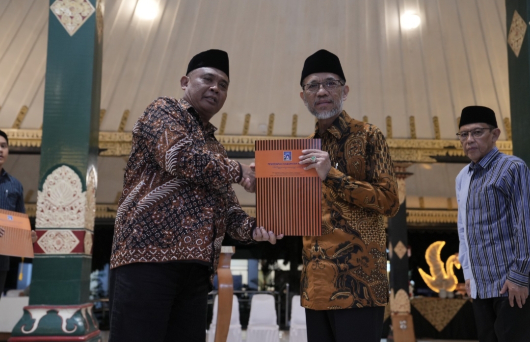 Pimpinan BAZNAS Sleman Resmi Dikukuhkan  Bupati Sleman. Tekankan Semangat Kepemimpinan "Hayem Hayom"