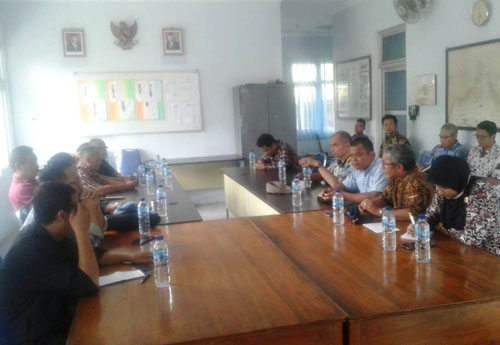 Segera  Di Perlukan Kreatif  Mengatasi Problim Pengelolaan Sampah TPST Piyungan 