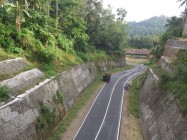 Membelah Kesunyian Jalan Baru di…