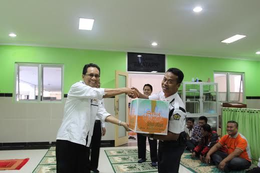 Taufiq SE. MT Pimpin Kepedulian Sesama  Anggota KPP Pratama dan Kaum Duafa 