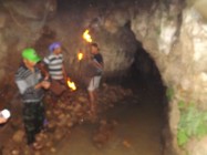 Jurnalist Membedah Goa Sumurup…