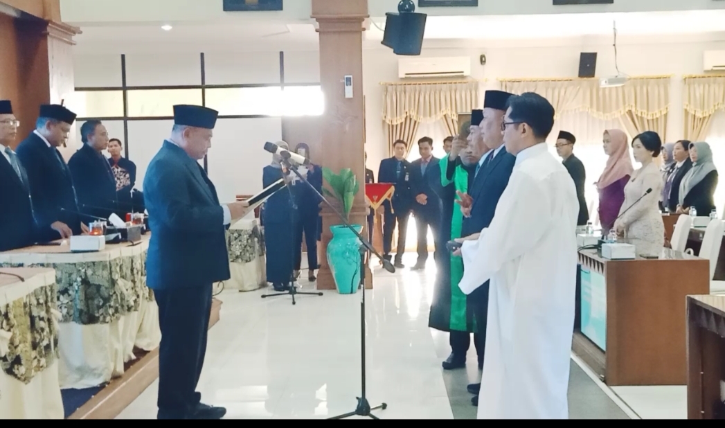 Jajaran Dewan Pengawas - Direktur PDAM Tirta Sembada Sleman Resmi Dilantik 