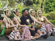 Weelah 4 mempelai wanita "hanya…