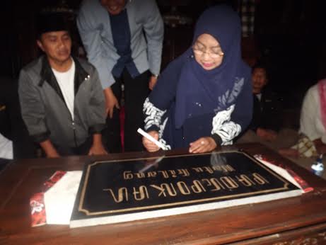 DETIK DETIK AKHIR SEBAGAI BUPATI GUNUNGKIDUL "BADINGAH RESMIKAN PADEPOKAN ” WATU GILANG 