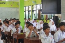 Diskominfo Bantul Ajak Siswa SMP…